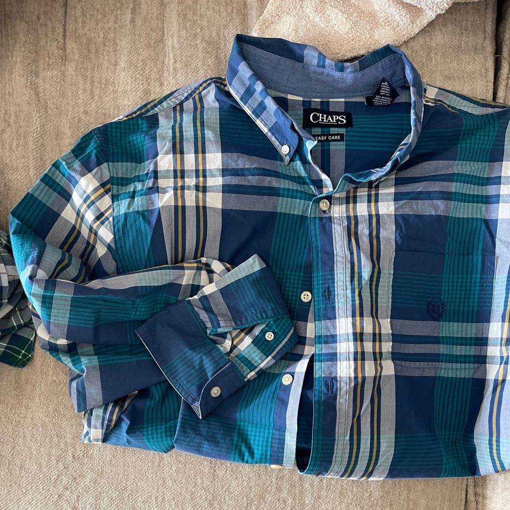 Chaps Button Down